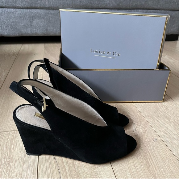 Black suede heels - Picture 2 of 3